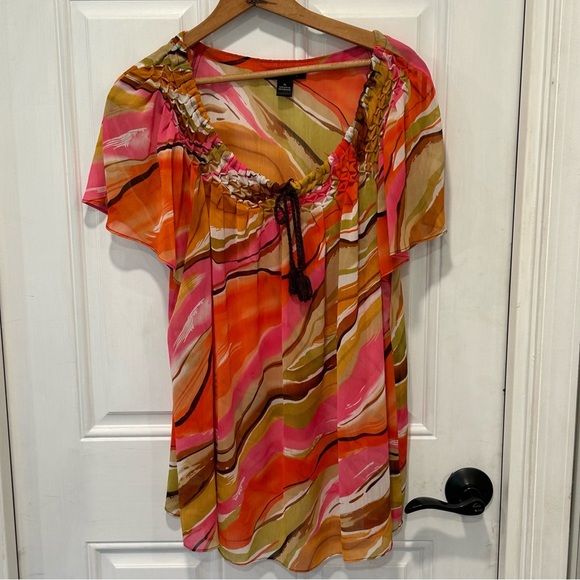 AUGUST SILK Women’s Blouse Colorful Pink Green Chiffon Crinkle Off Shoulder - Picture 2 of 6